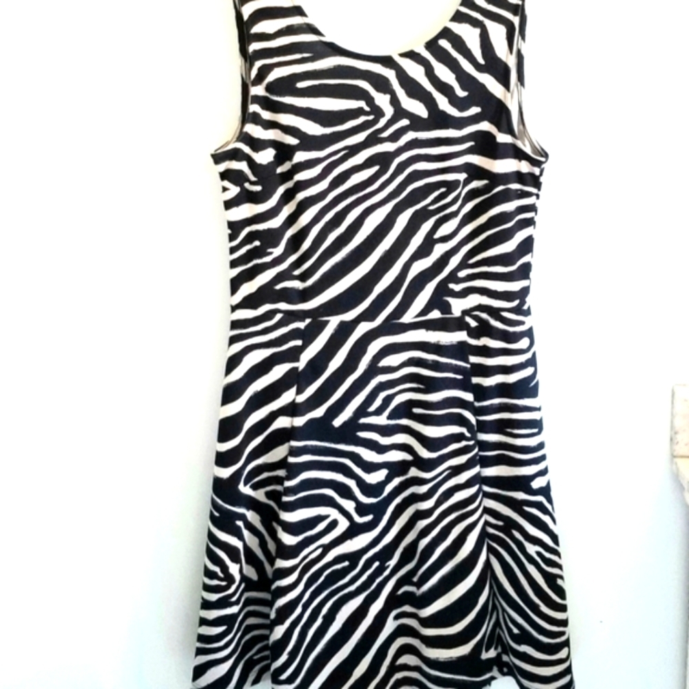 H&M zebra print dress tan black scoop back